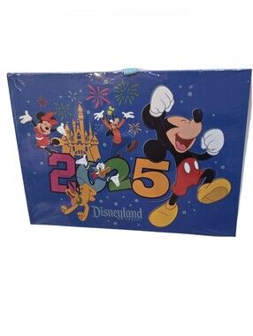 Disney Parks Disneyland 2025 Mickey & Friends Autograph Photo Book NEW